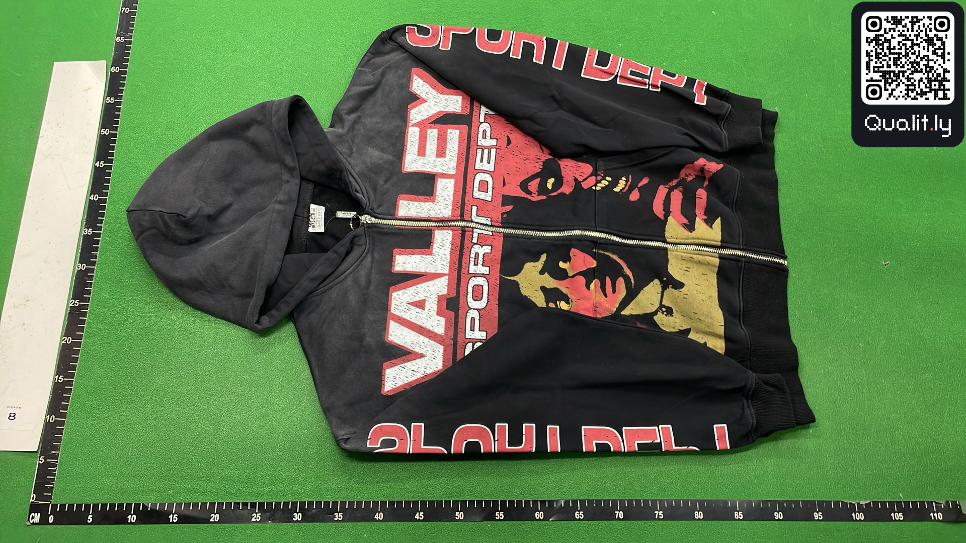 Sweatshirt — foto QC 2 de 4