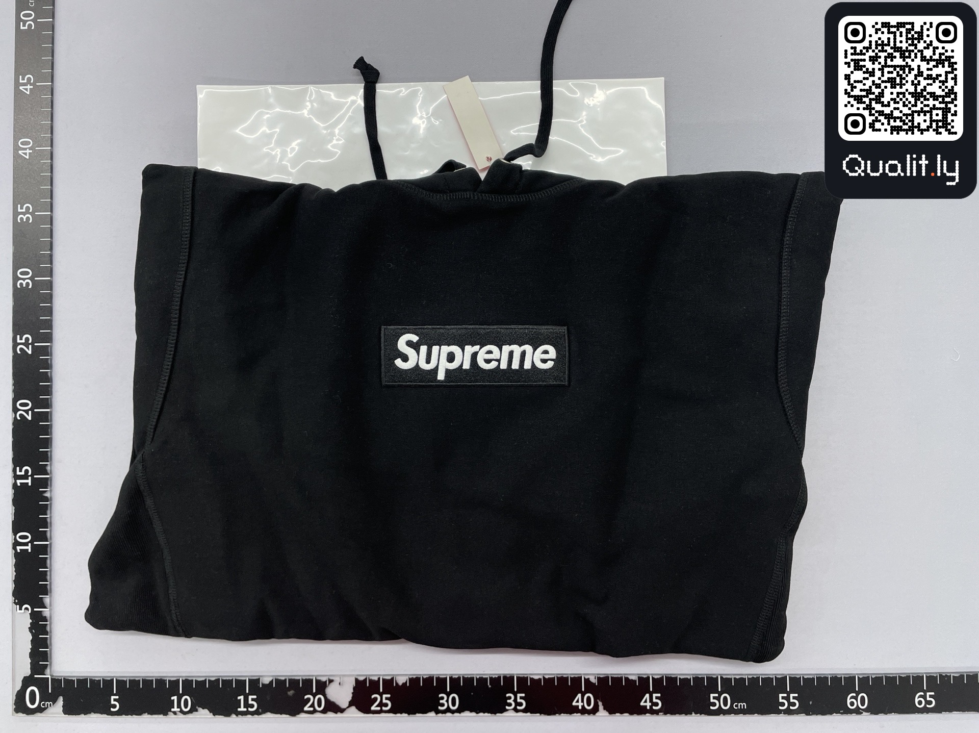 Hoodie QC photo 1 of 54