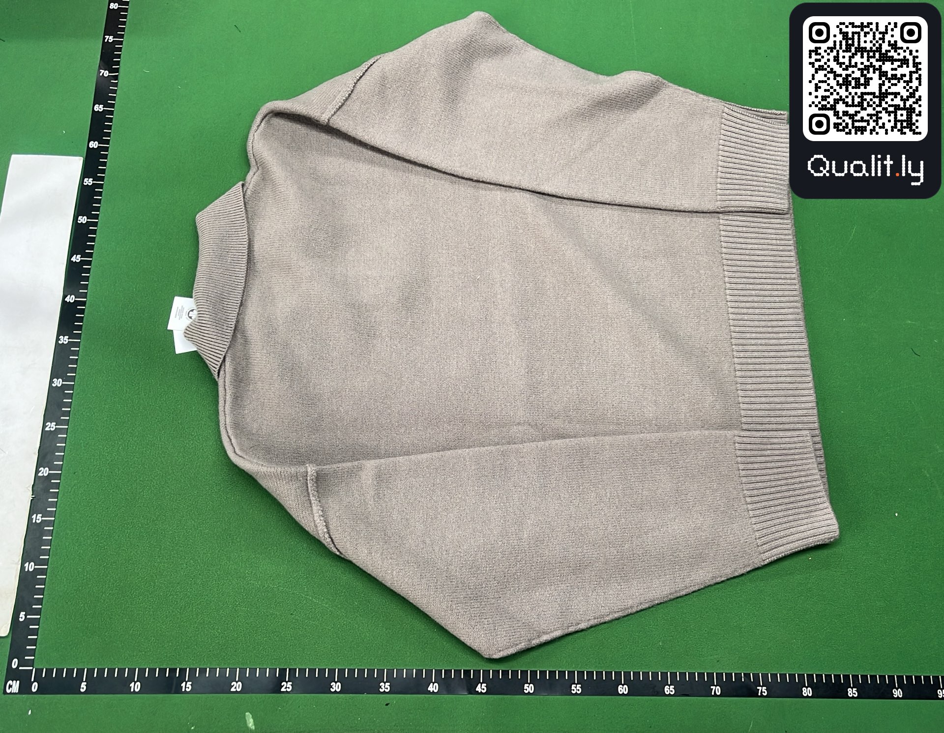 Pull — photo QC 3 sur 46