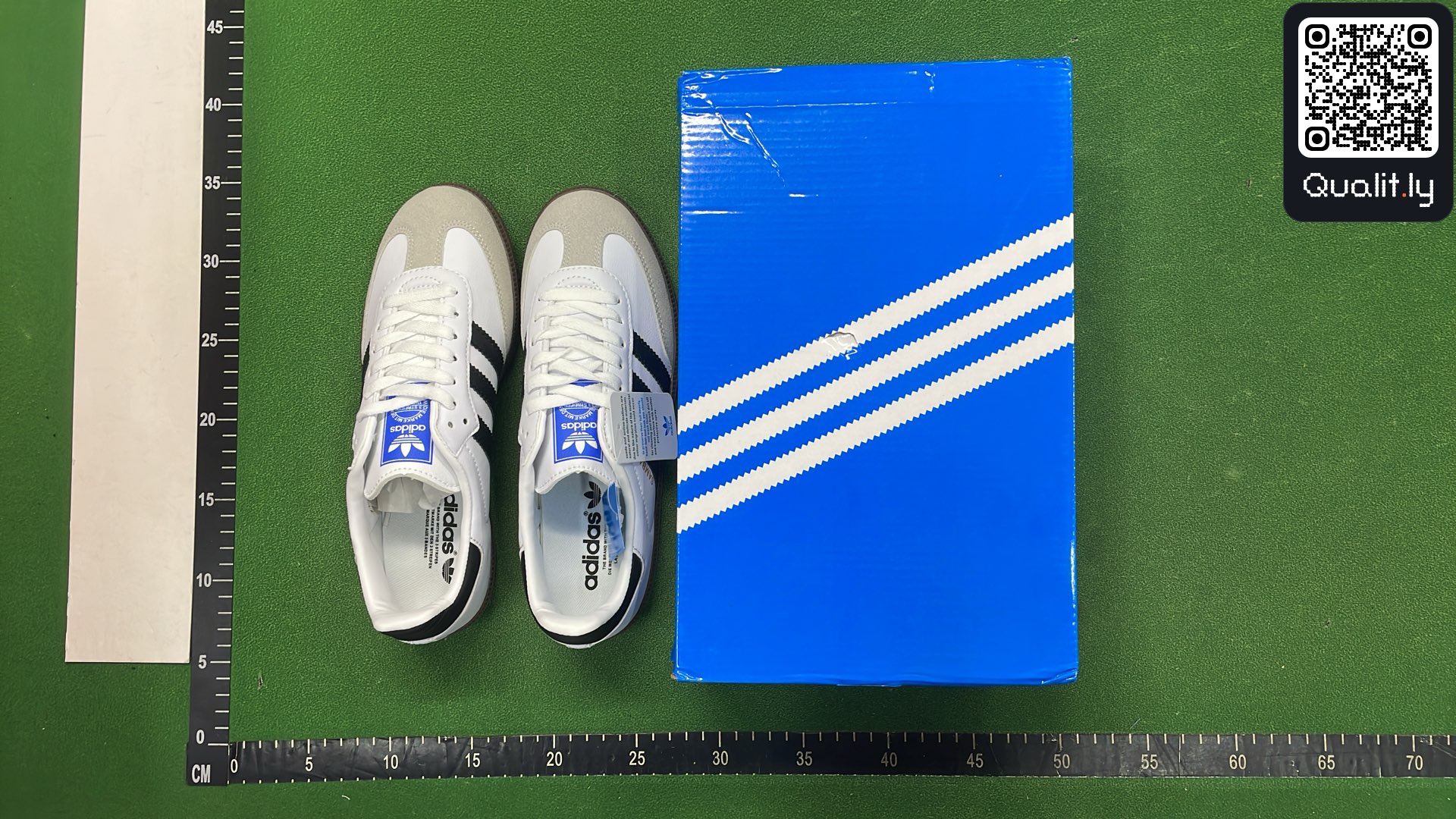 Sneaker — QC-Foto 1 von 142
