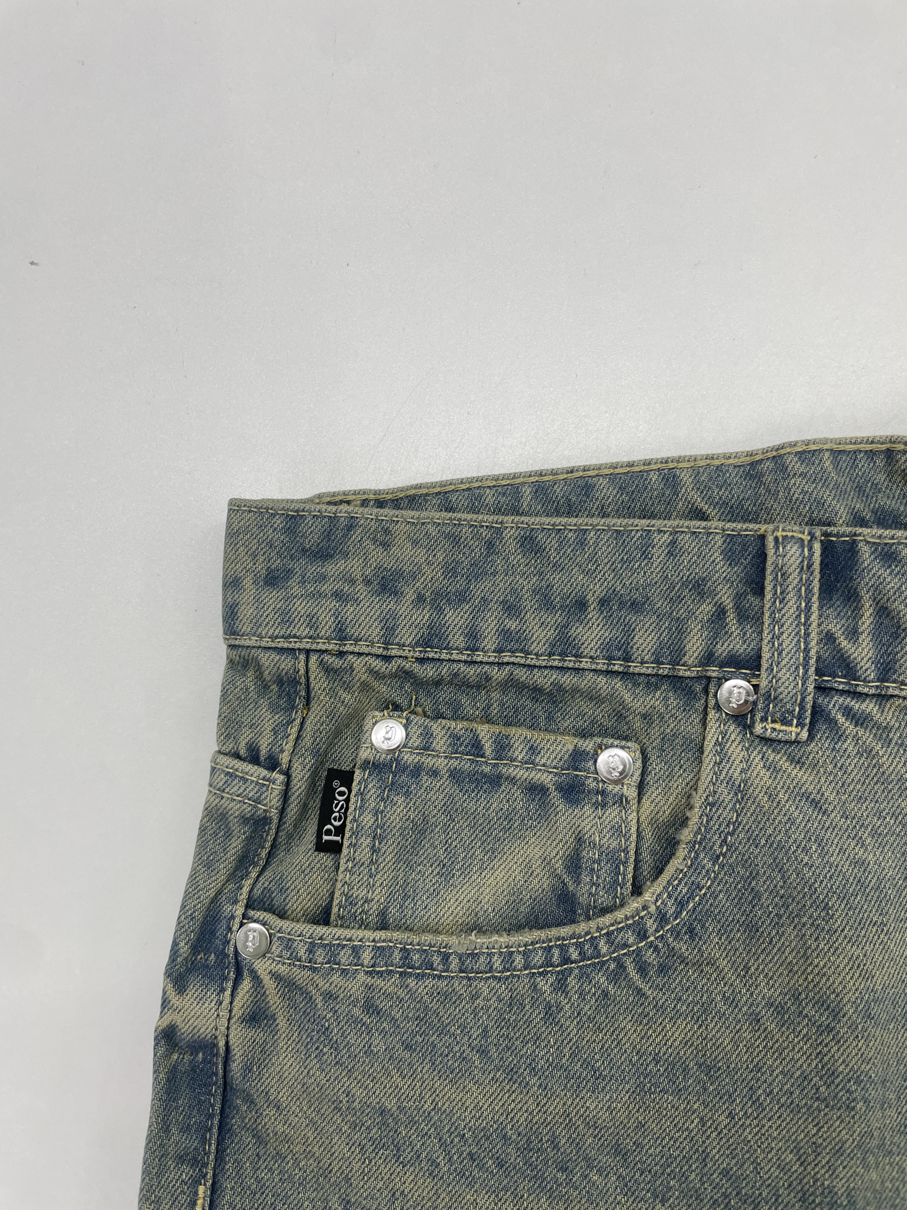 Jeans QC photo 2 of 27