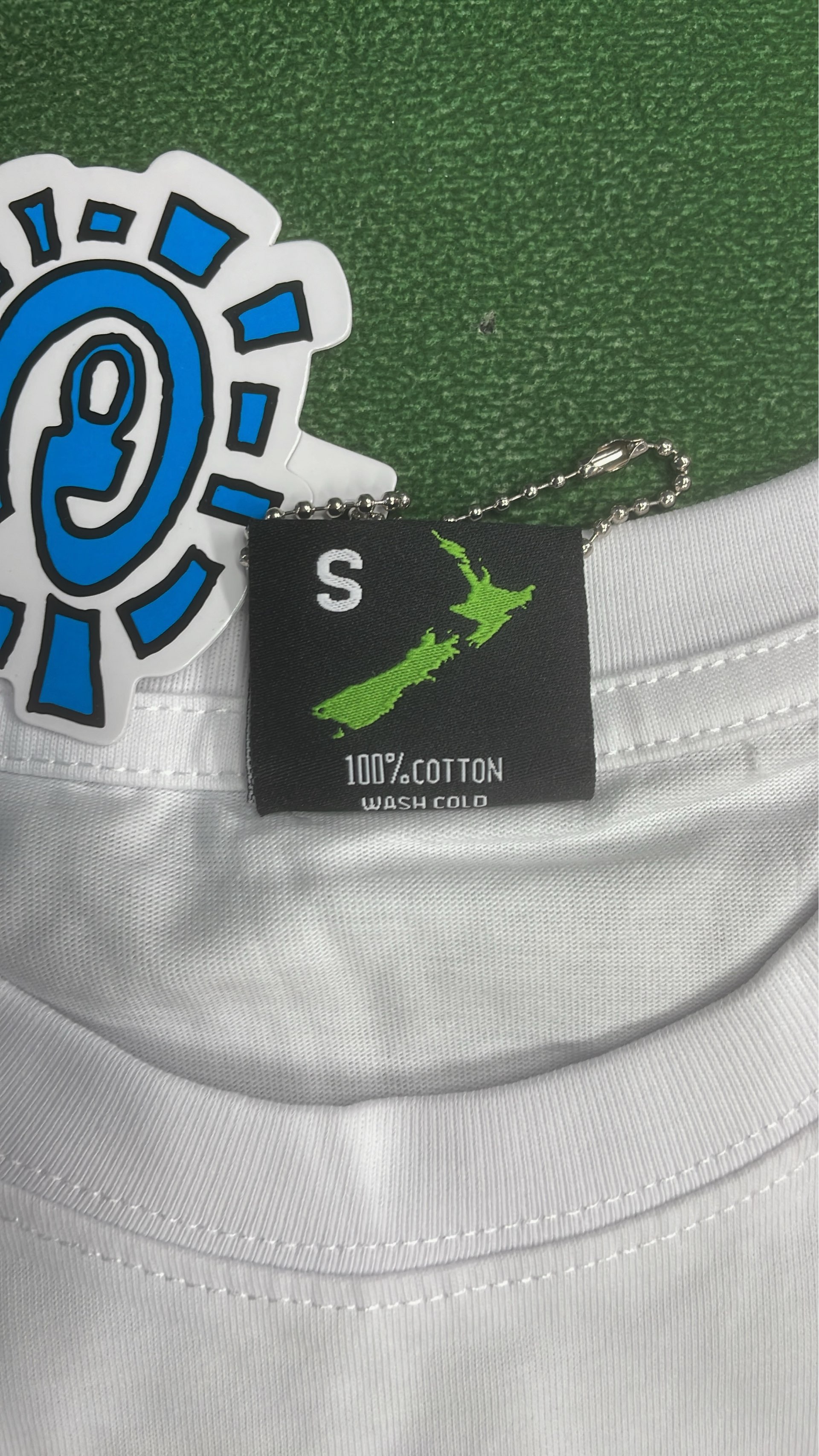 T-shirt QC photo 1 of 107