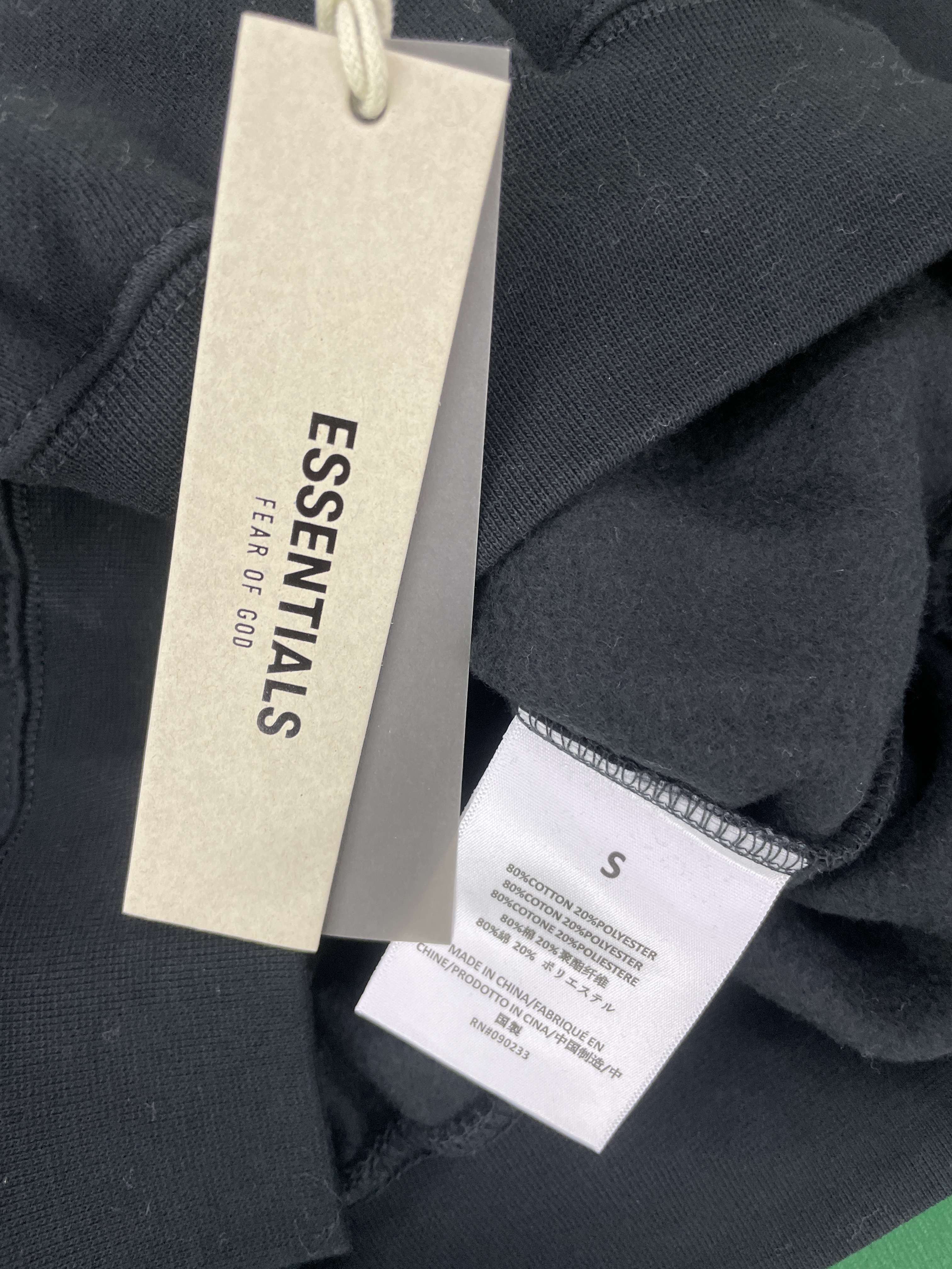 Hoodie — QC-Foto 3 von 27