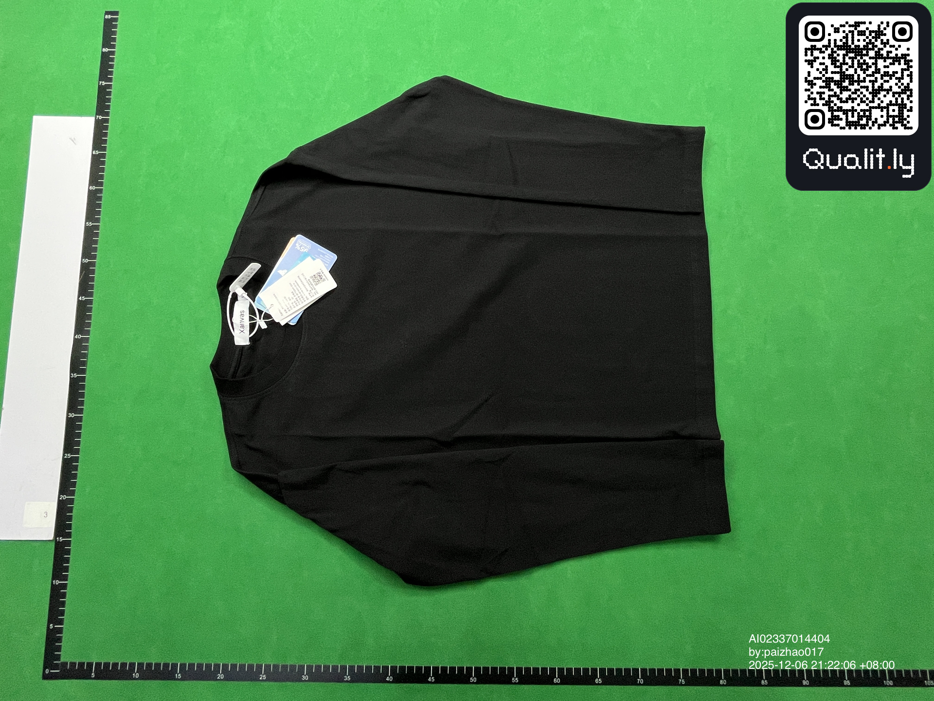 T-shirt — photo QC 3 sur 12