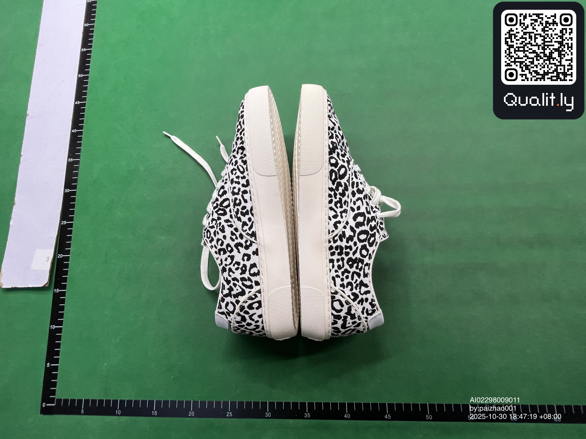球鞋 QC 照片 3 / 6