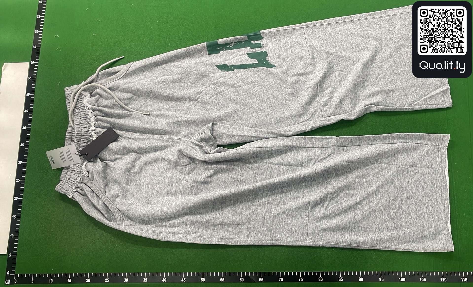 Byxor — QC-foto 2 av 4