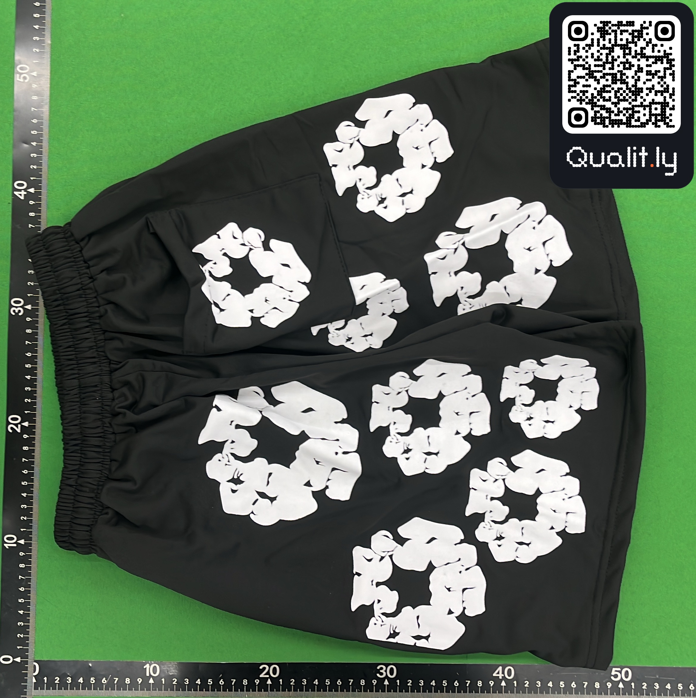 Shorts — QC-foto 3 av 16