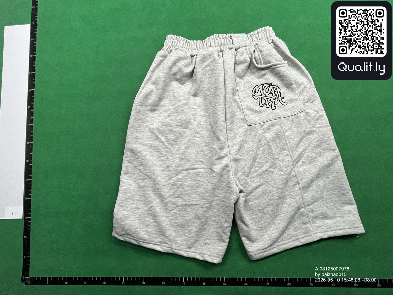 短裤 QC 照片 2 / 22