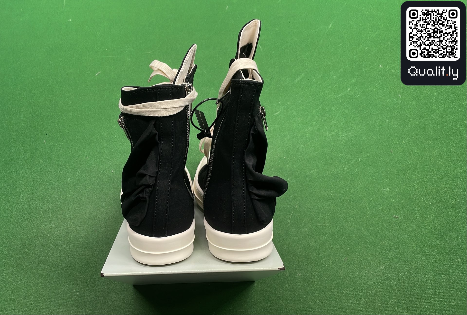 Ghete — fotografie QC 3 din 6