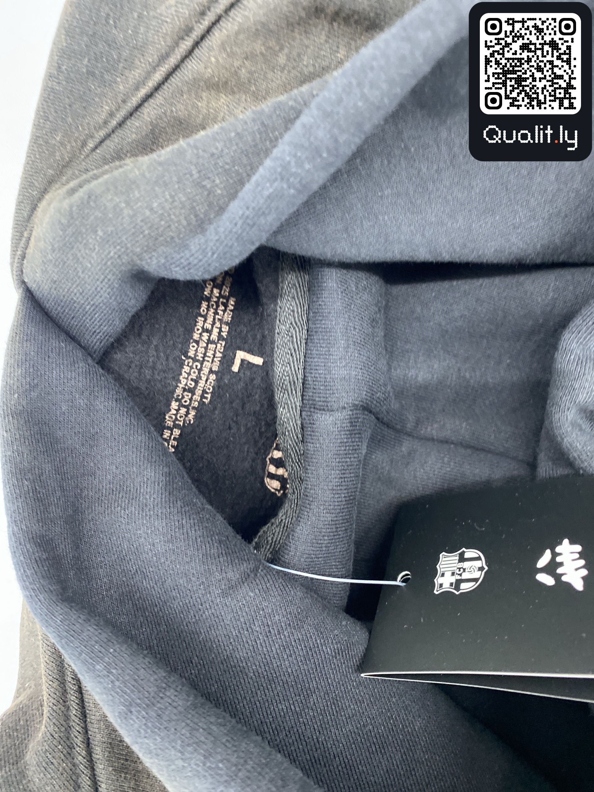 Felpa — foto QC 1 di 14