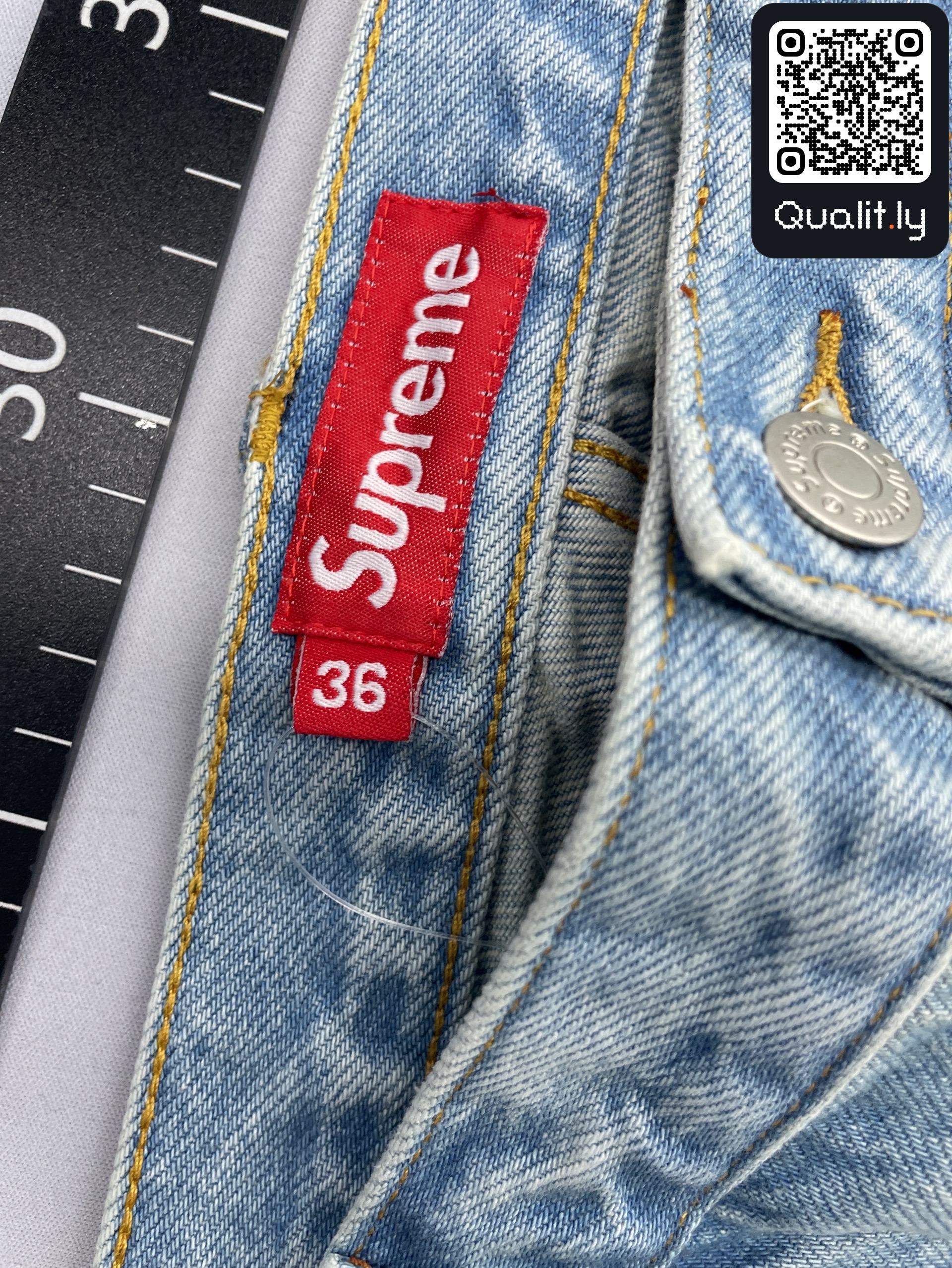 Jean — photo QC 3 sur 71