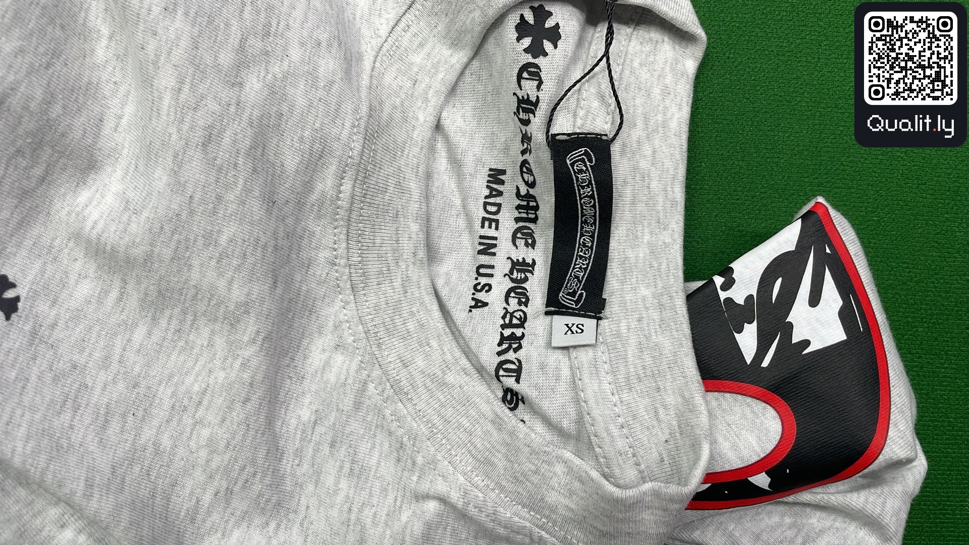 T-shirt — photo QC 1 sur 8