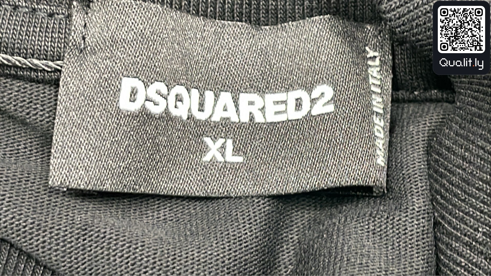 T-shirt — foto QC 1 de 4
