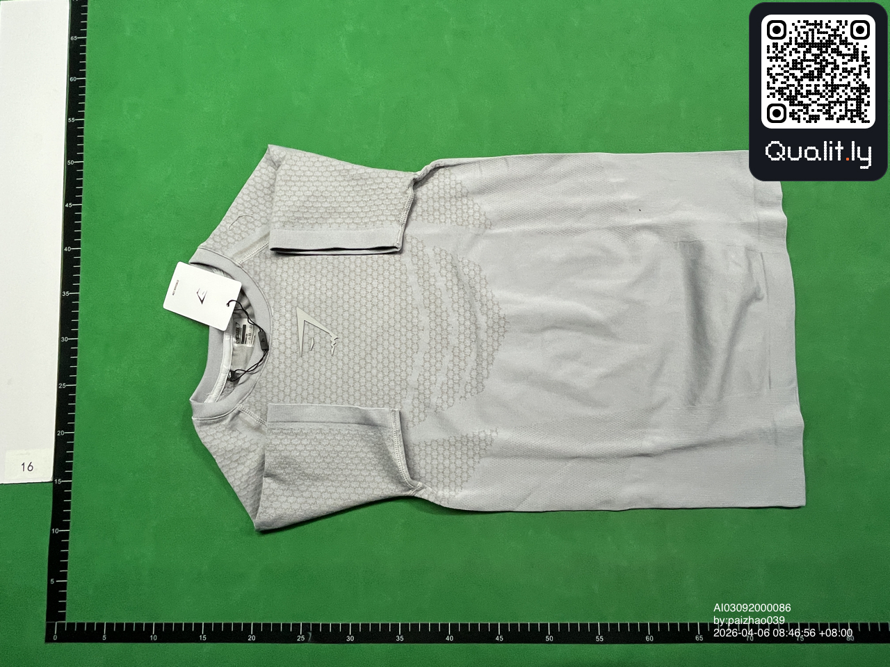 T恤 QC 照片 3 / 16