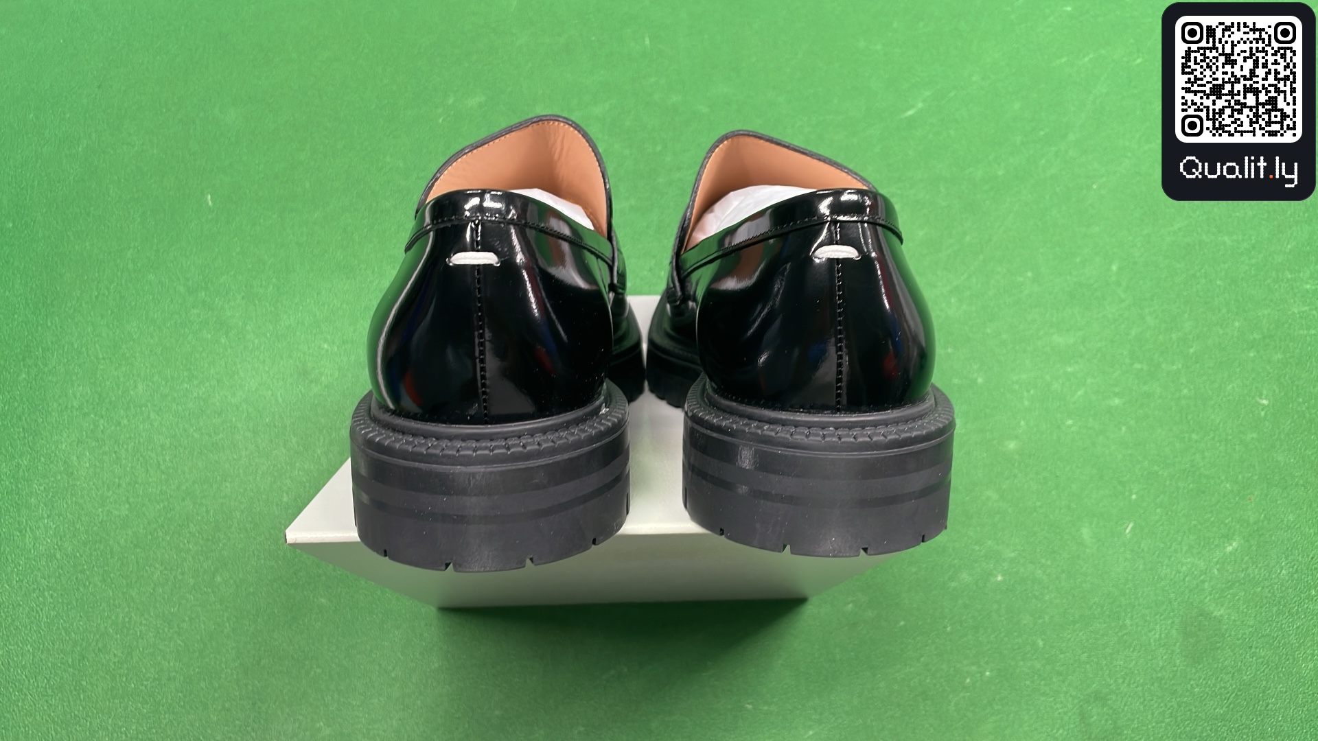 Sneakers — QC-foto 3 av 26