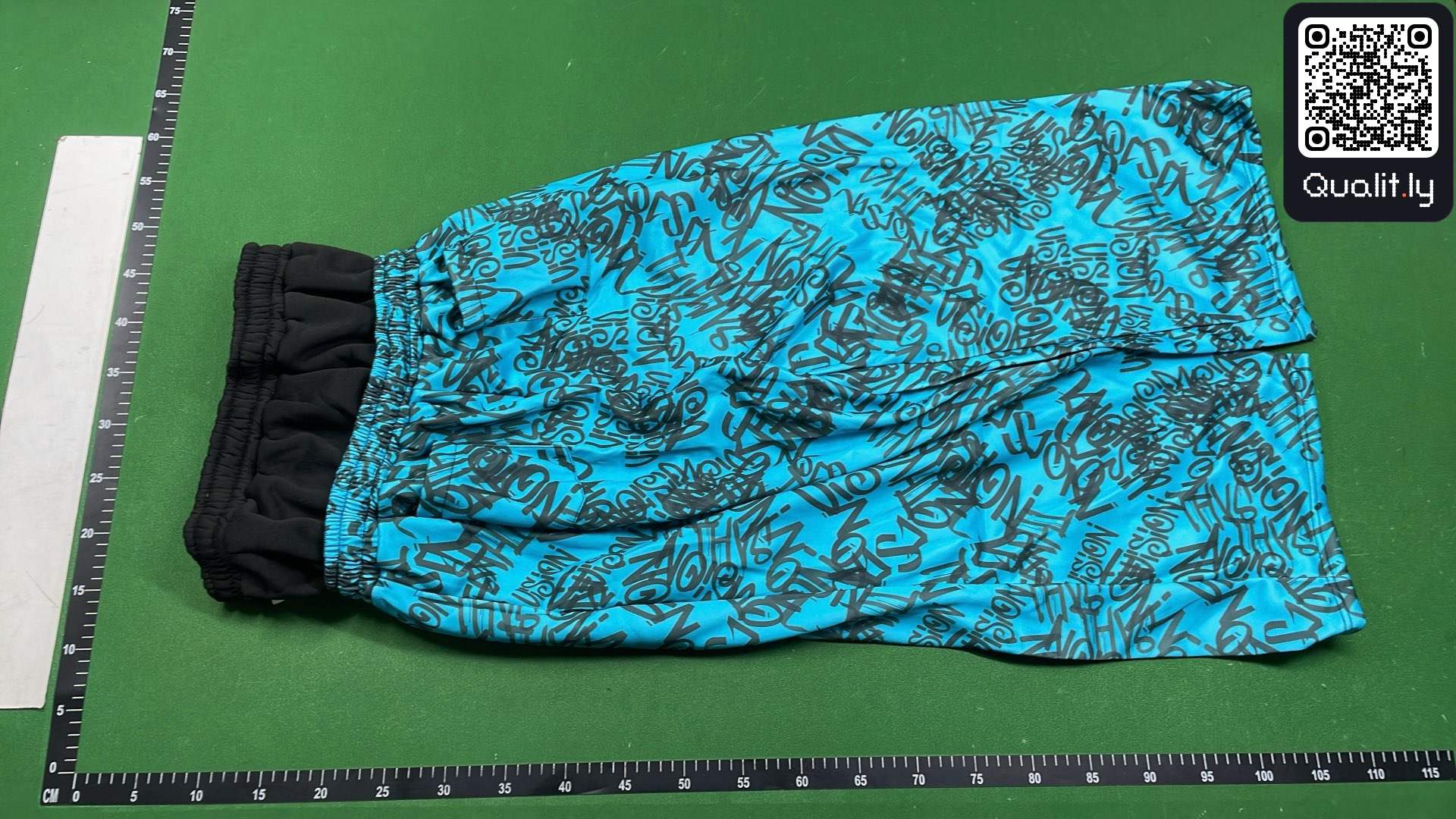 Pants QC photo 3 of 4