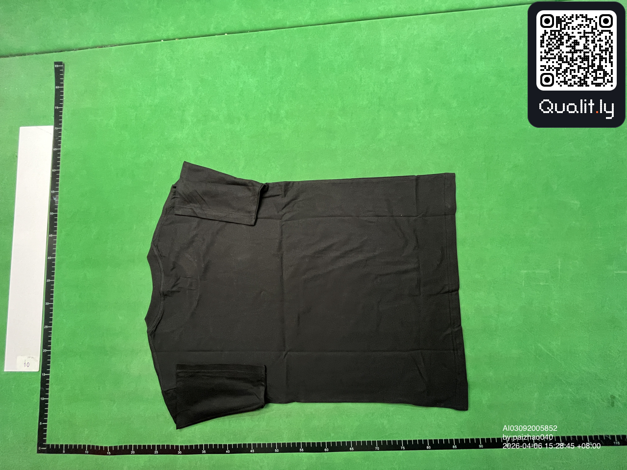 T-shirt — QC-foto 2 av 4