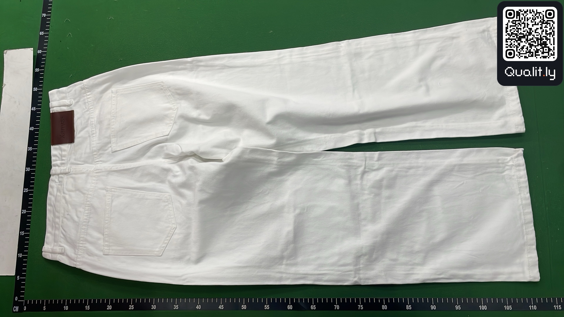 Jeans — QC-foto 3 av 19