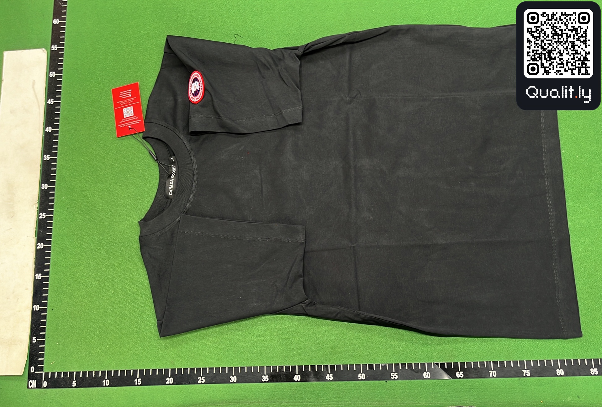 Camiseta — foto QC 2 de 4