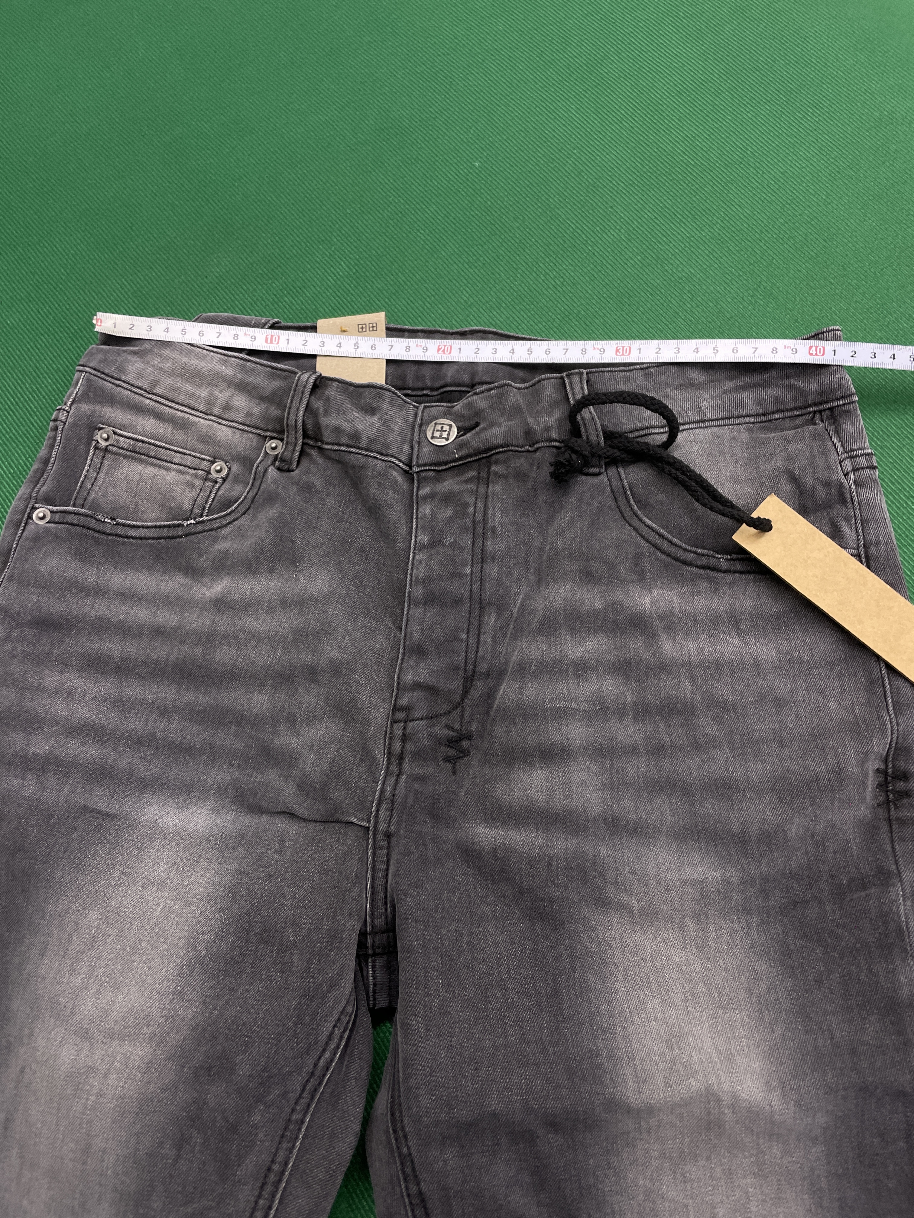 Jeans — QC-foto 3 van 59