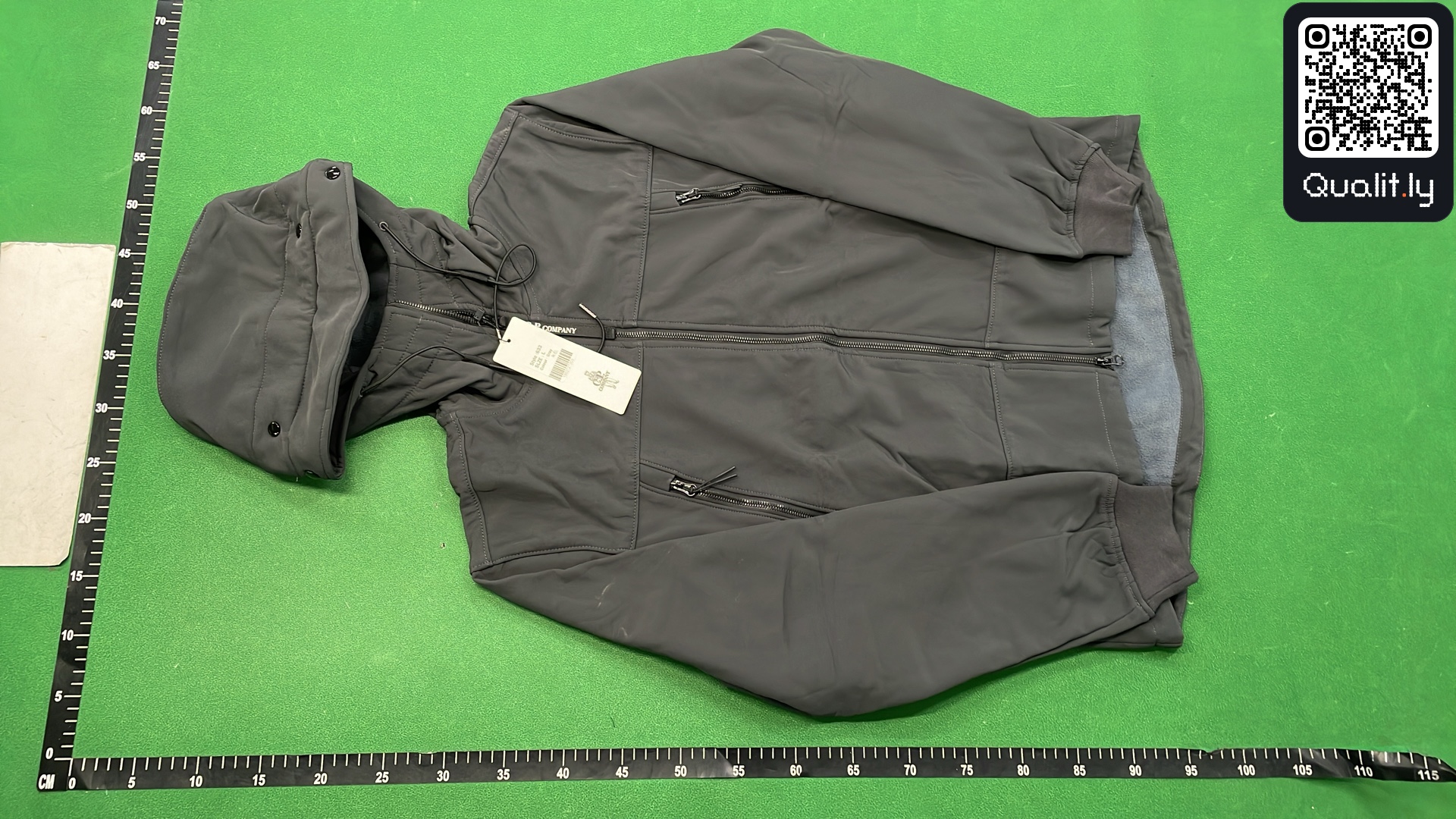 Jacket QC photo 2 of 46