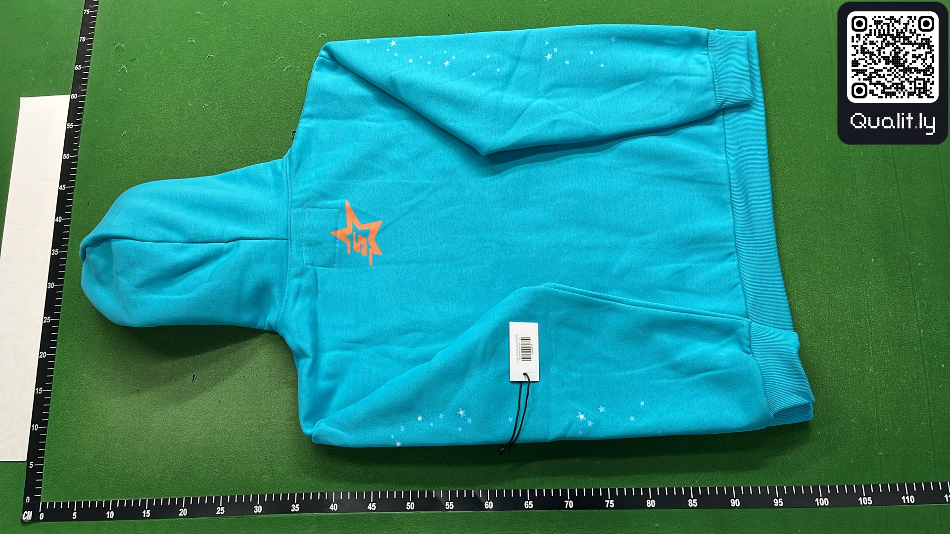 Hoodie — QC-foto 3 van 12
