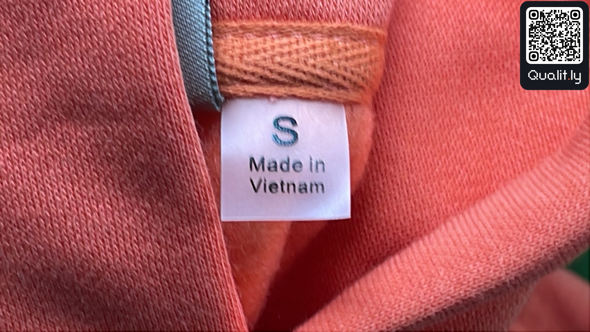 Hoodie QC photo 1 of 12