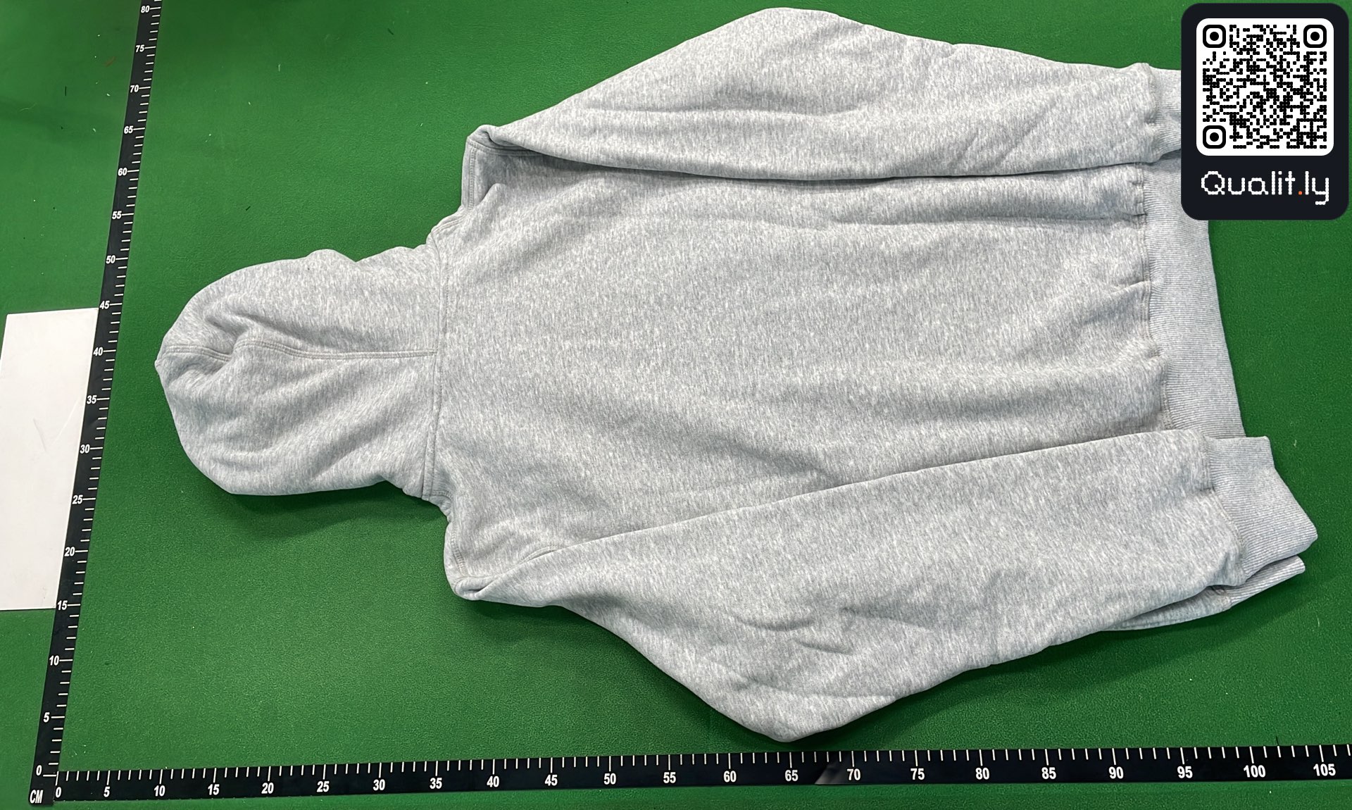 Hoodie QC photo 3 of 16