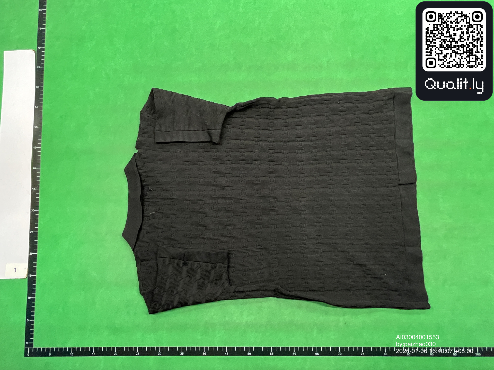 Sweater QC photo 2 of 4