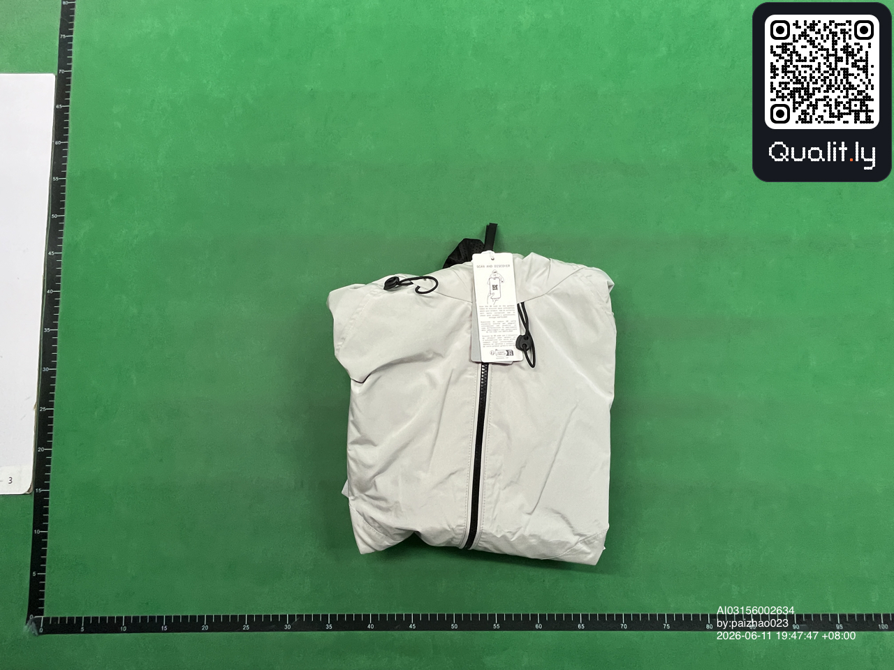夹克 QC 照片 1 / 18