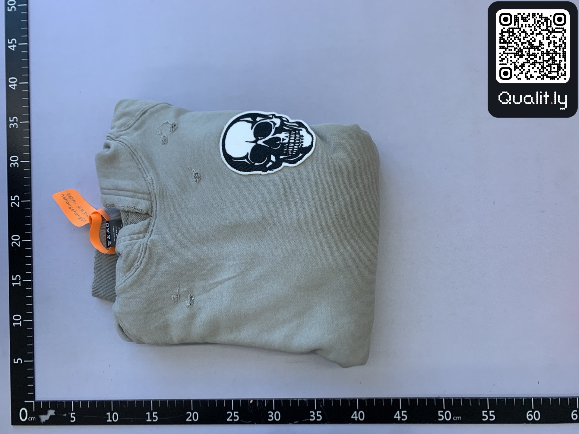 Hoodie QC photo 1 of 55