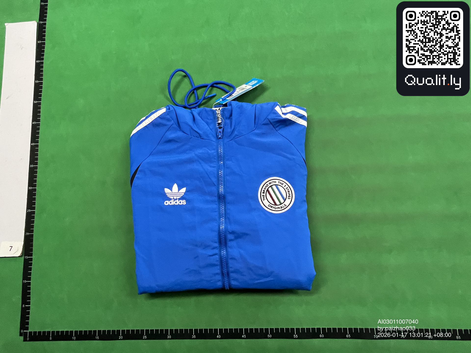 Jacket QC photo 1 of 4