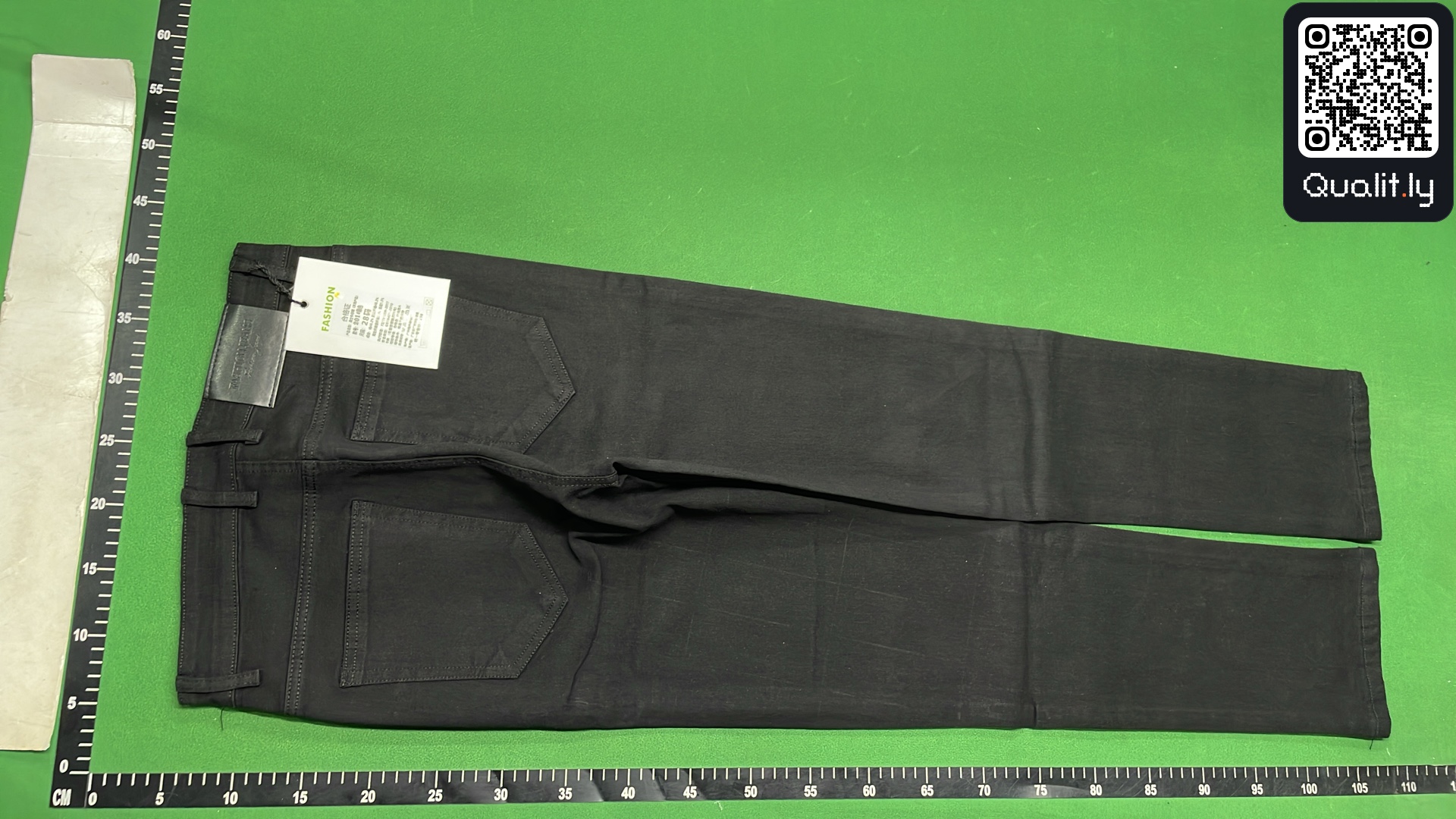 Jeans QC photo 3 of 12