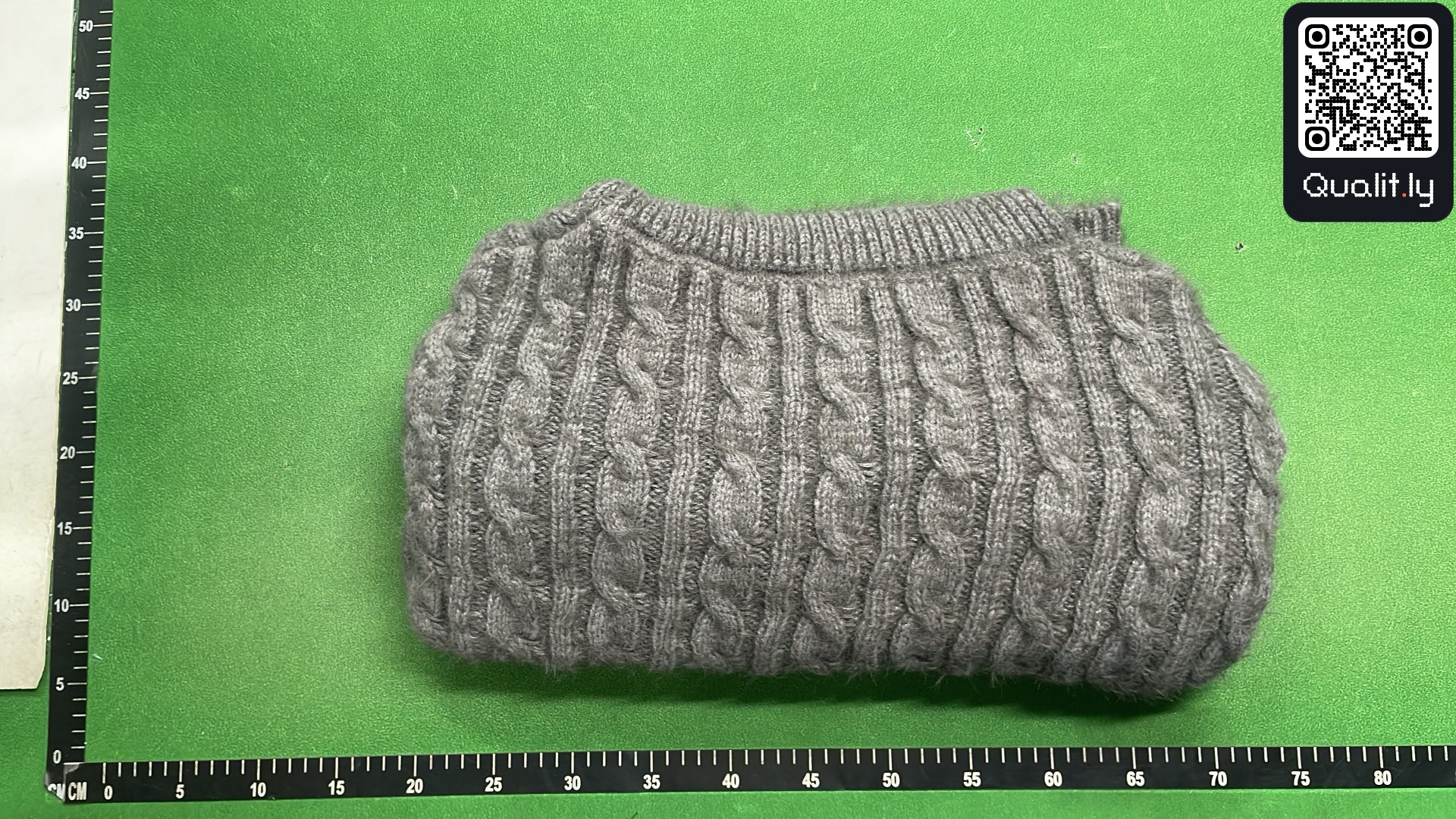 Sweater QC photo 3 of 3