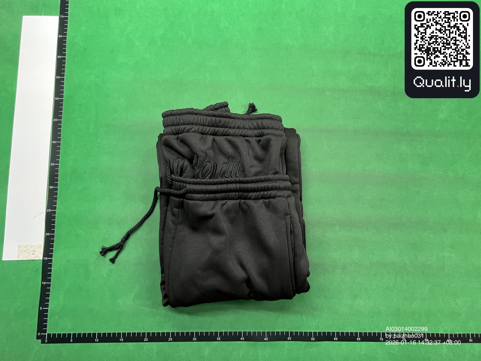 长裤 QC 照片 1 / 8