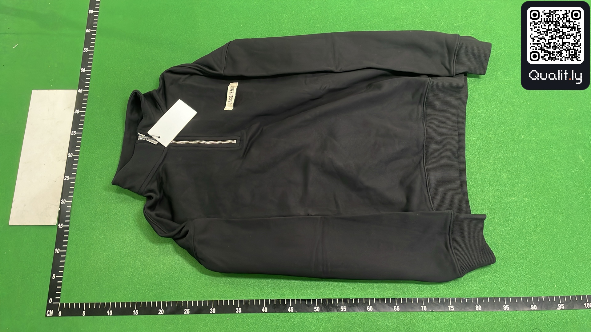 Sweatshirt QC photo 2 of 8