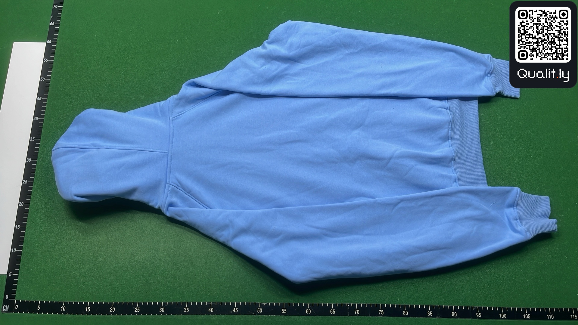 Hoodie QC photo 3 of 5