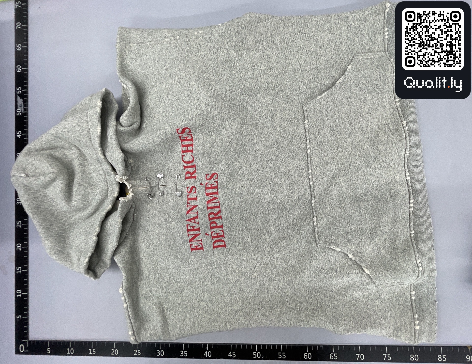 Hoodie QC photo 3 of 69