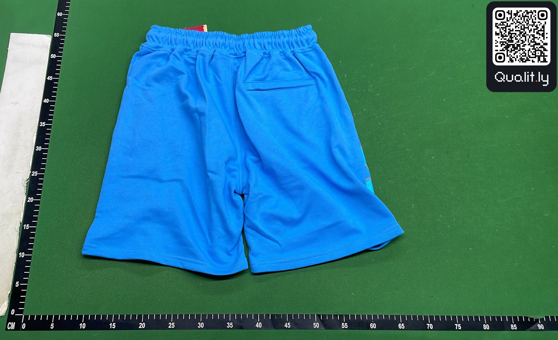 Hoodie QC photo 3 of 4