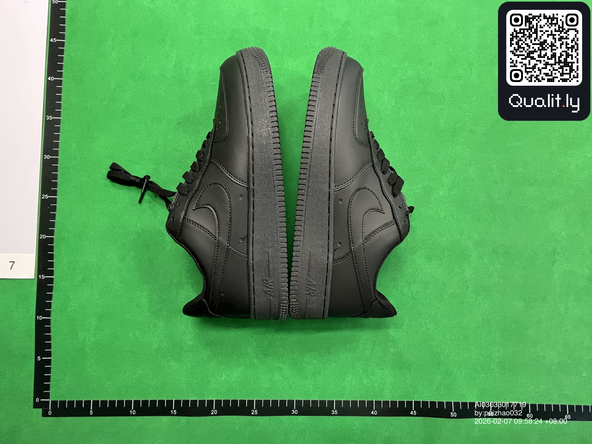 Pantofi sport — fotografie QC 2 din 10