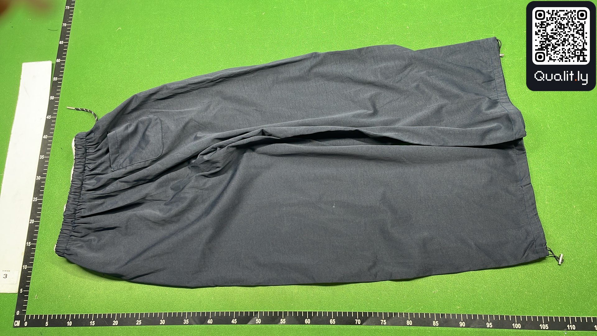 Pants QC photo 3 of 8