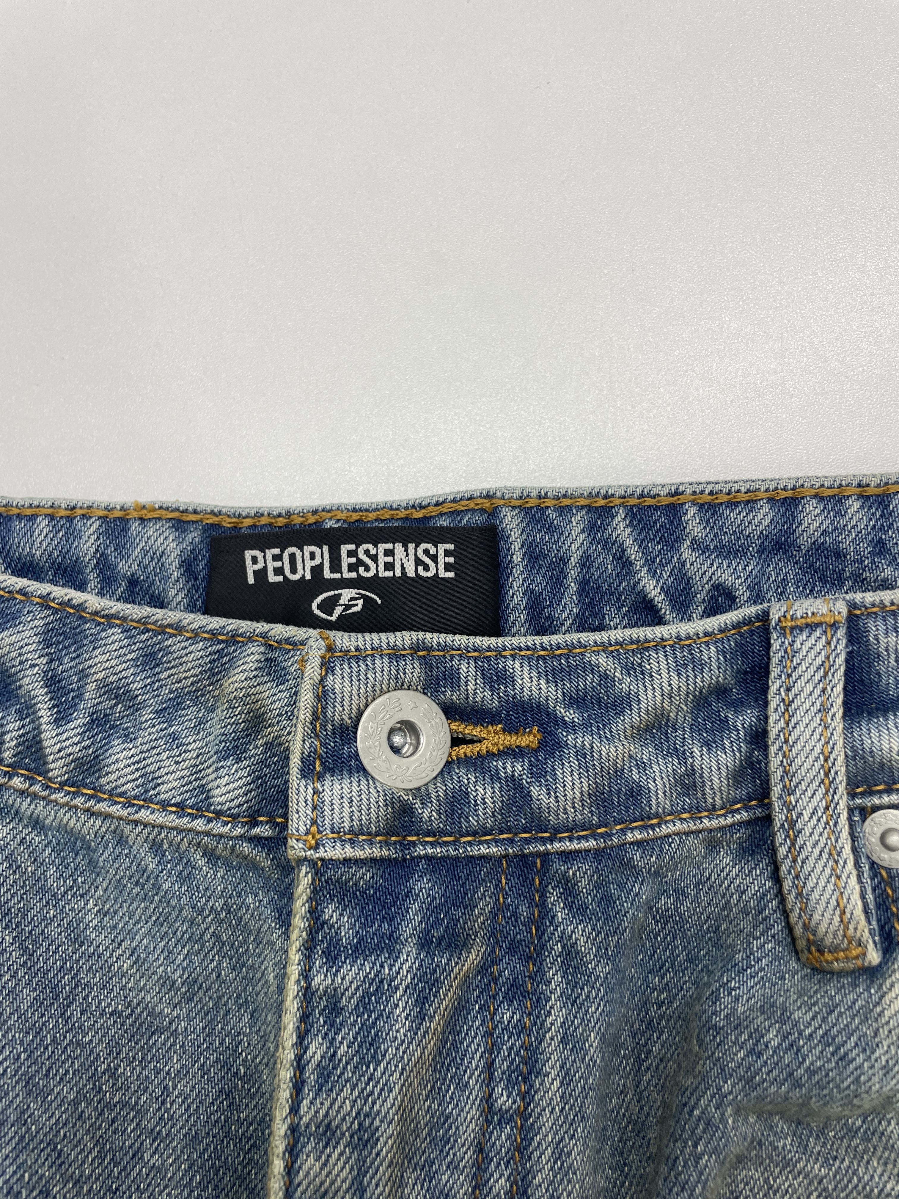 Jeans — QC-foto 3 av 16