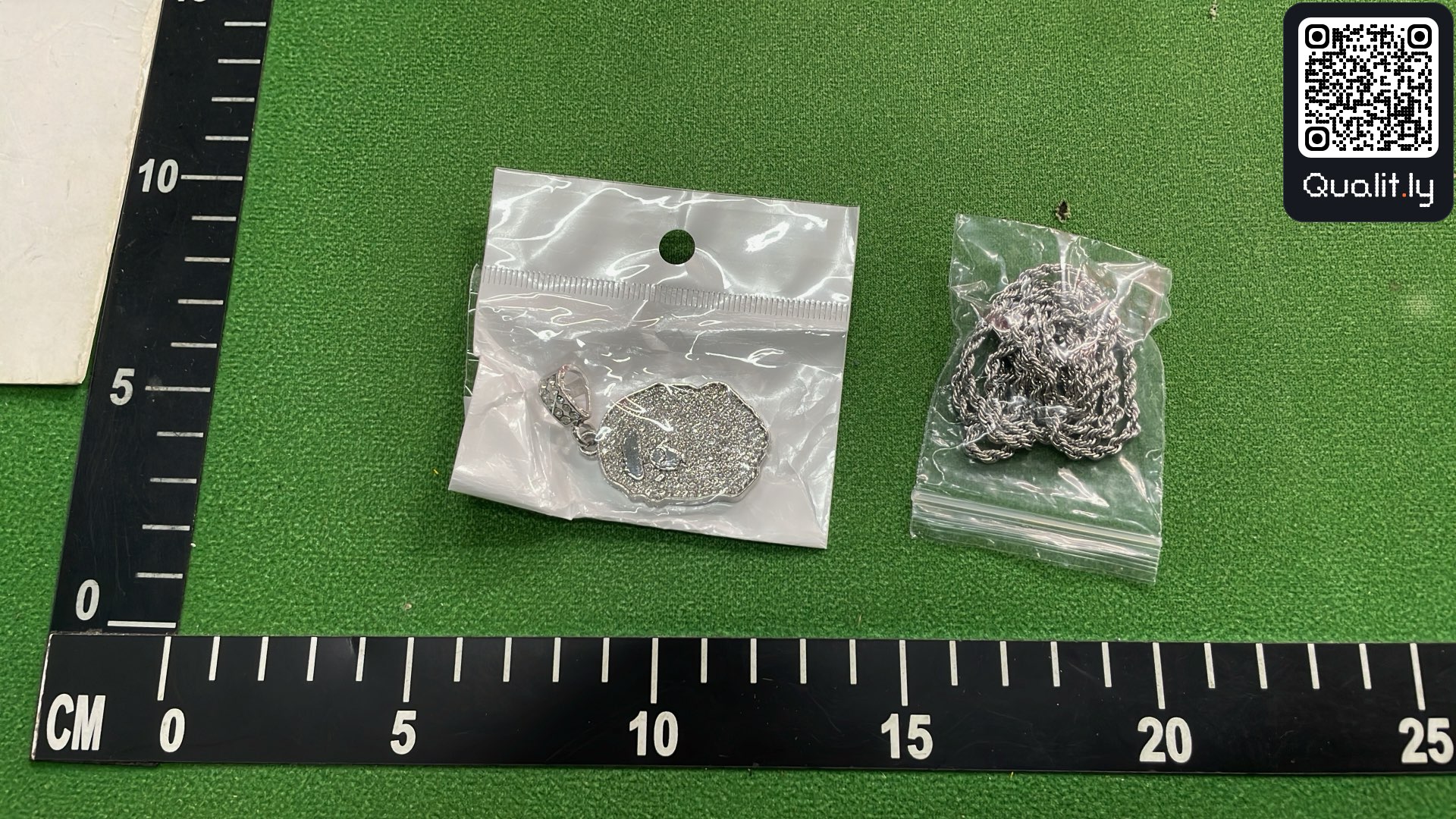 Jewelry QC photo 3 of 3