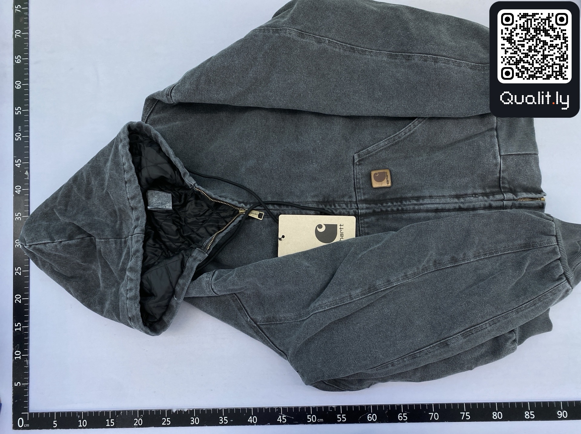 Jacka — QC-foto 2 av 112