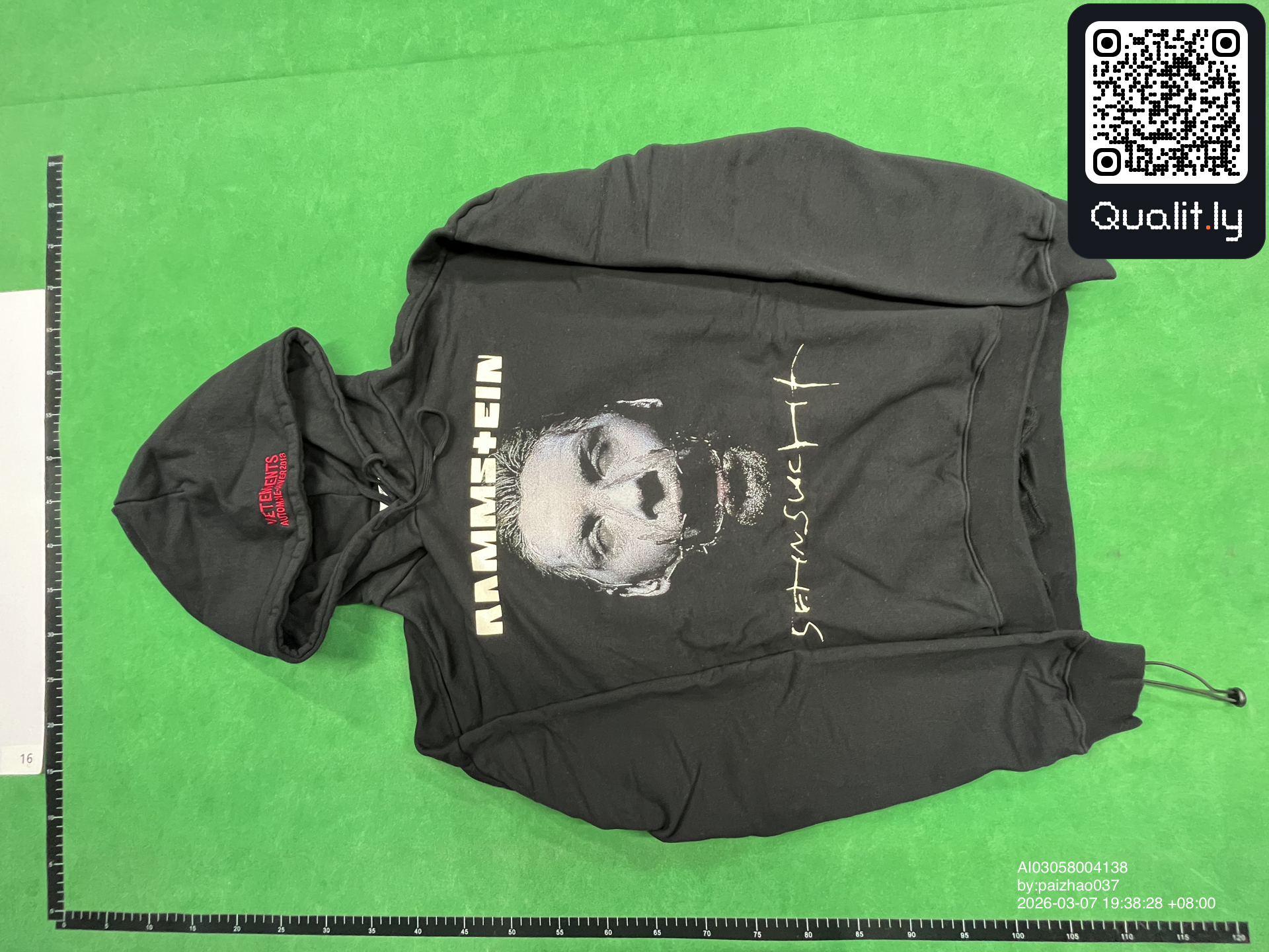 Hoodie — QC-foto 2 van 42