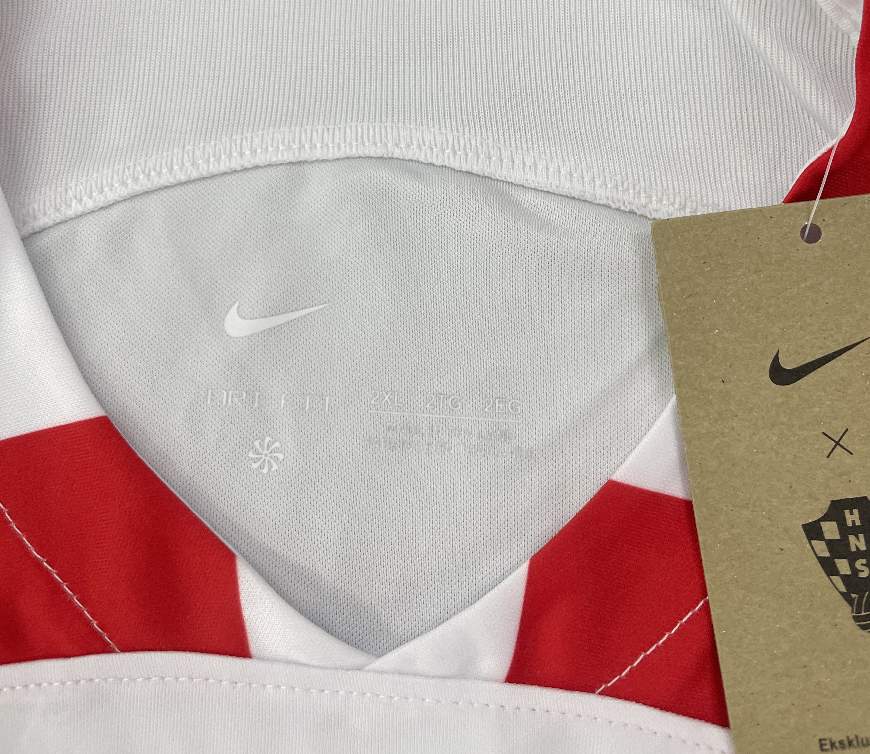 衬衫 QC 照片 1 / 5
