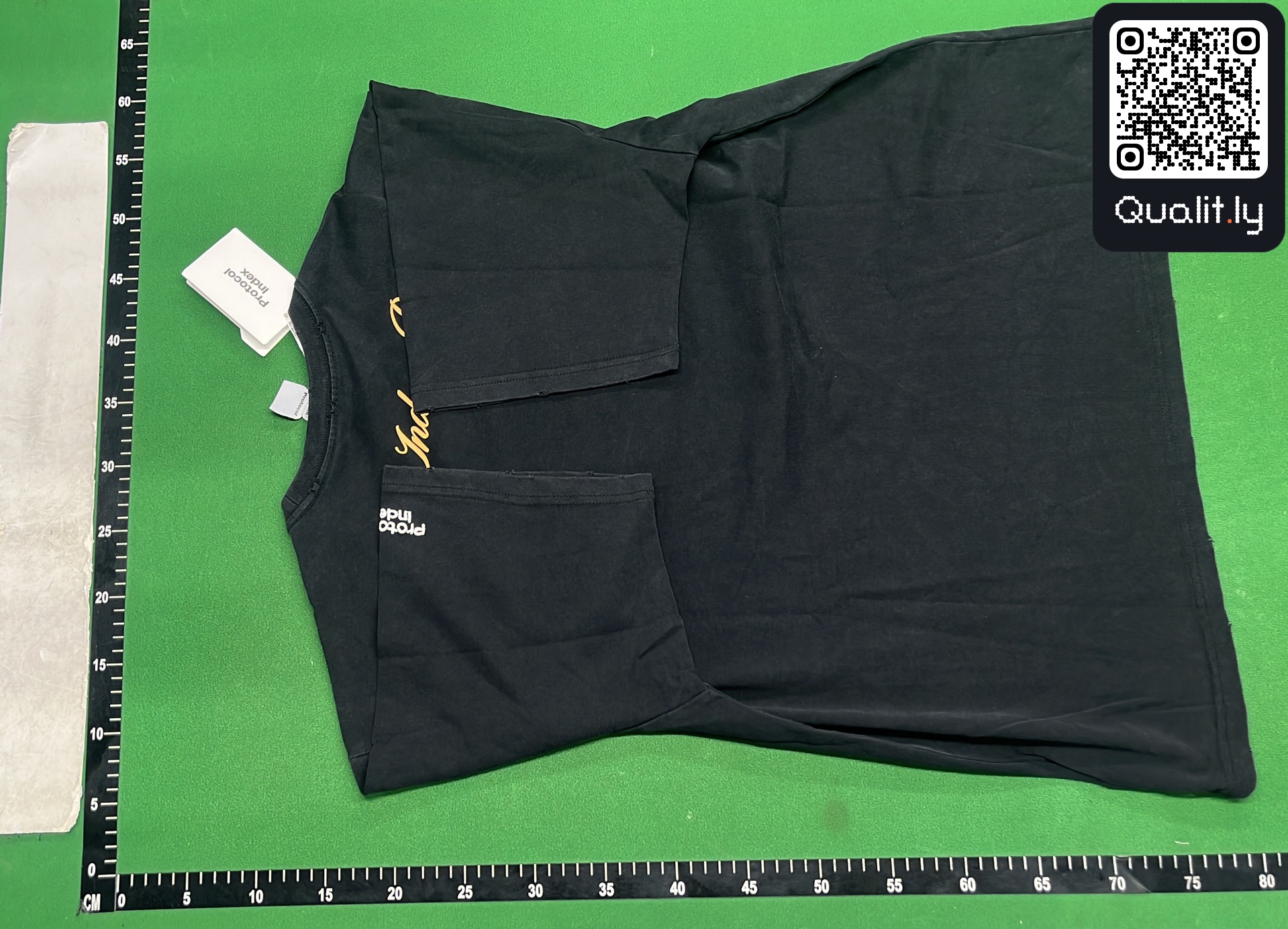 T-shirt QC photo 3 of 4