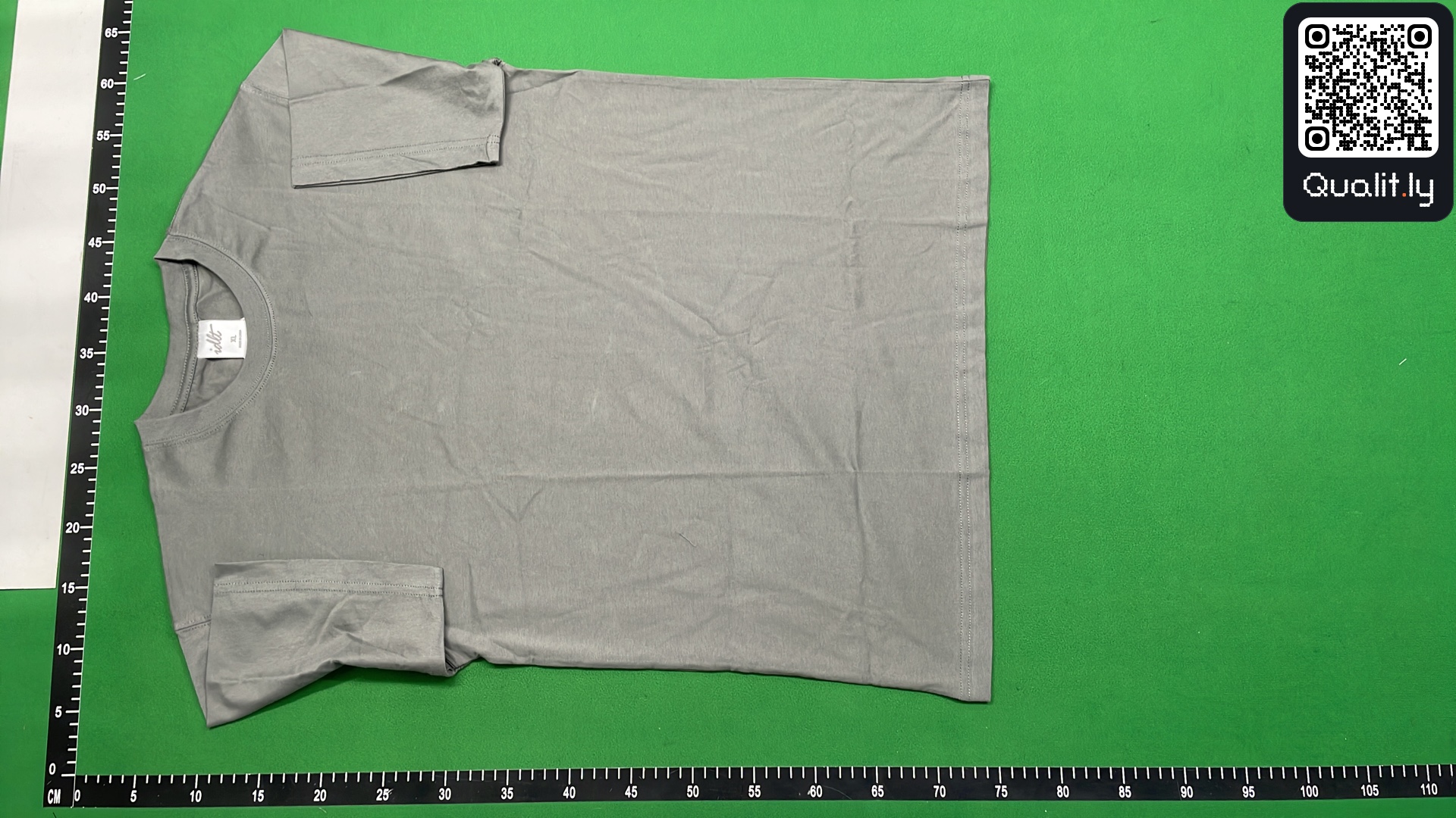 T-shirt QC photo 2 of 224