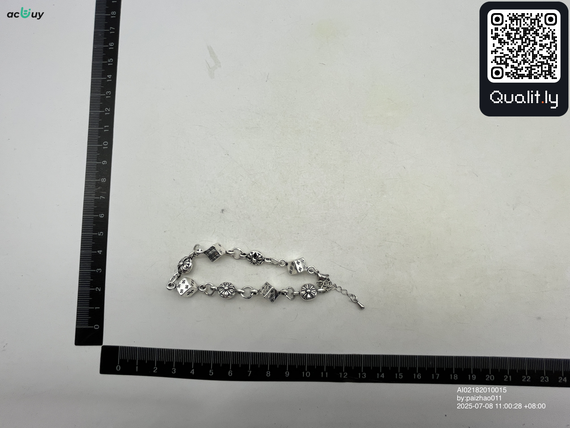 QC-foto 1 av 12