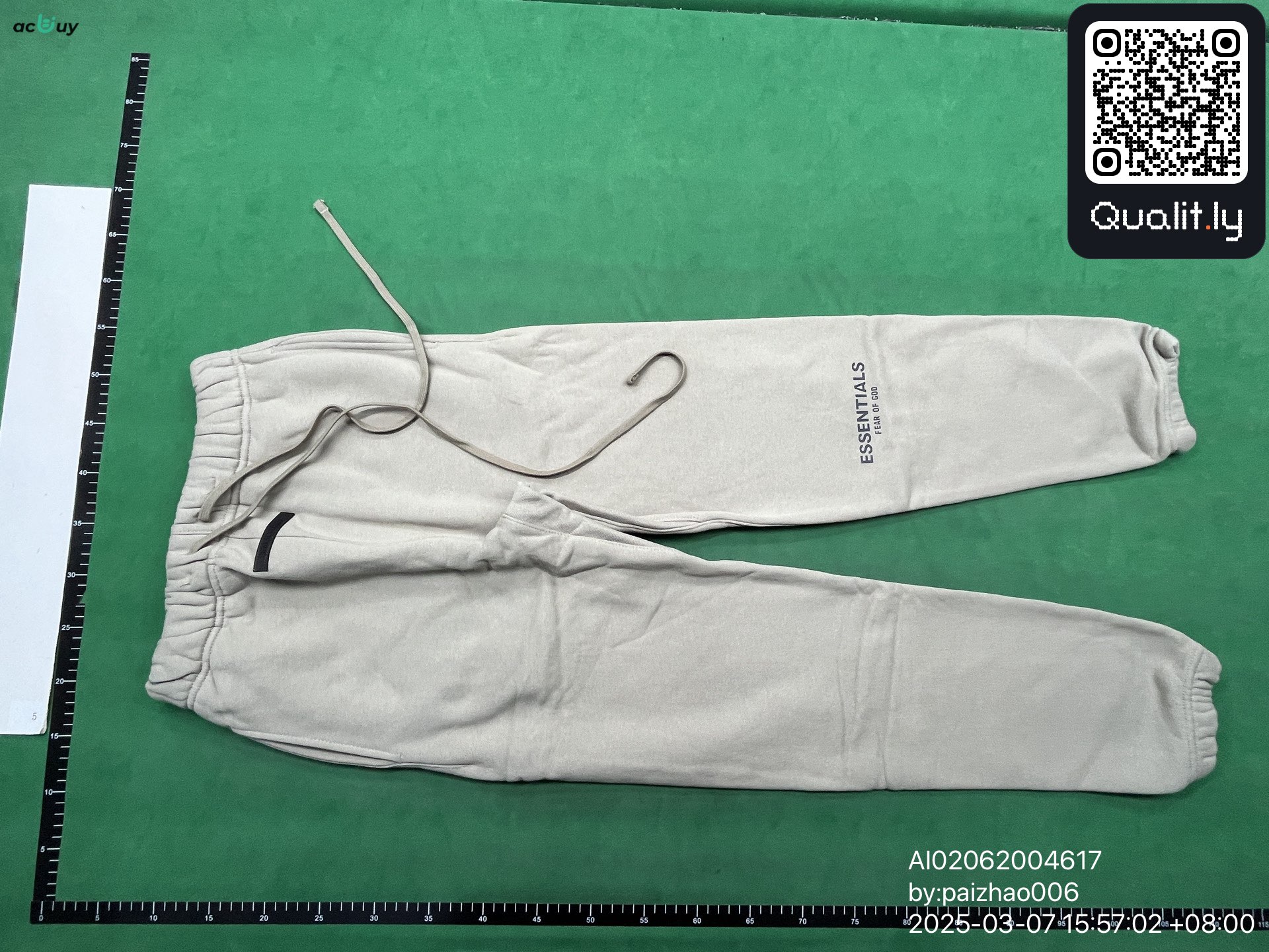 Pantaloni — fotografie QC 3 din 36
